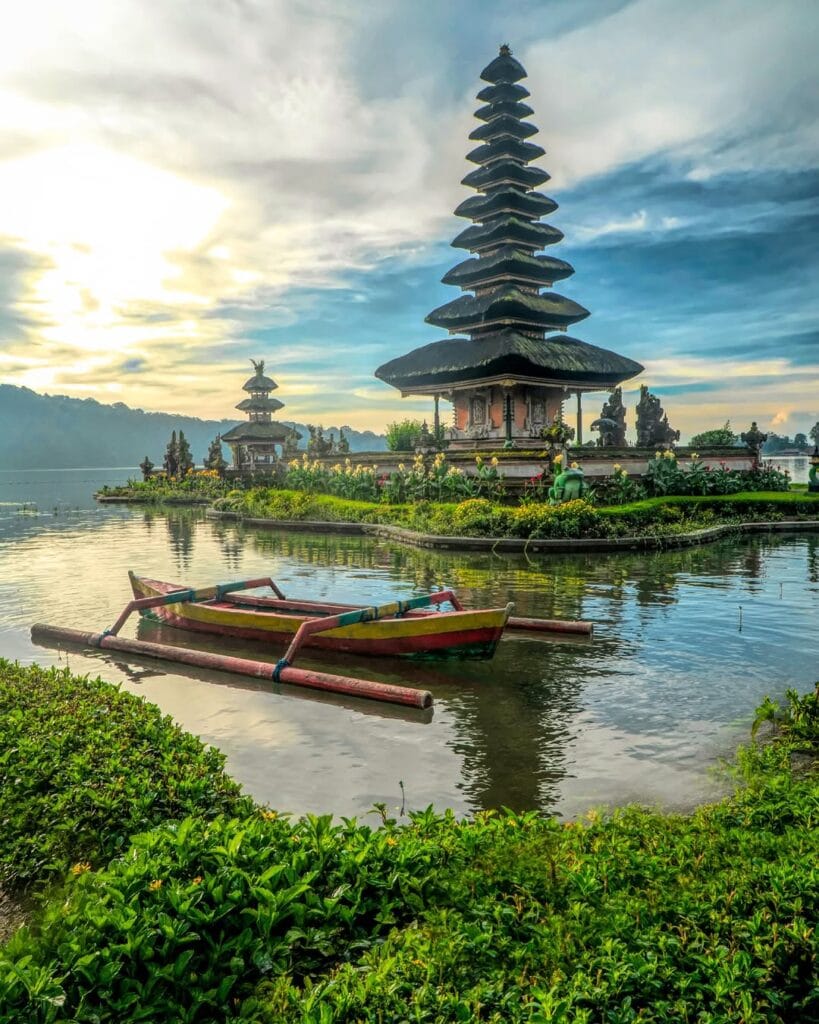 ulun-danu-1